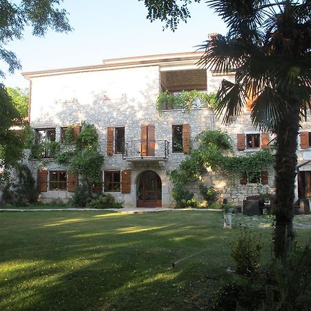 Villa Castello Rausch Valkarin Exterior photo