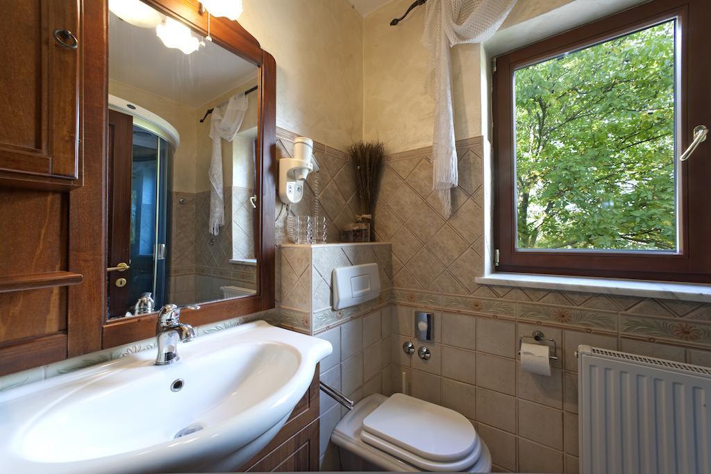 Villa Castello Rausch Valkarin Room photo
